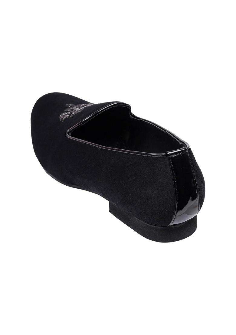 Tanny Shoes Mens Soft Touch Black Velvet Zardozi Hand Embroidery Motif Slip on Jutti for Bridal Party Casual - Indya
