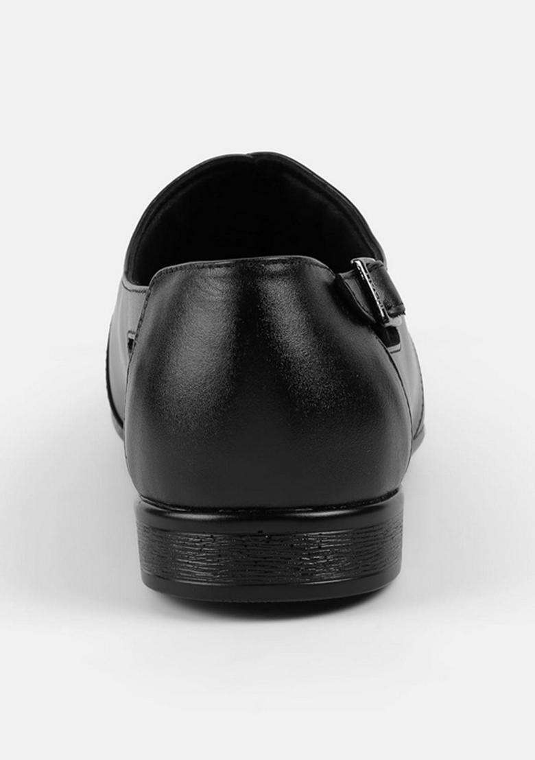 Mochi Black Mens Mojaris - Indya