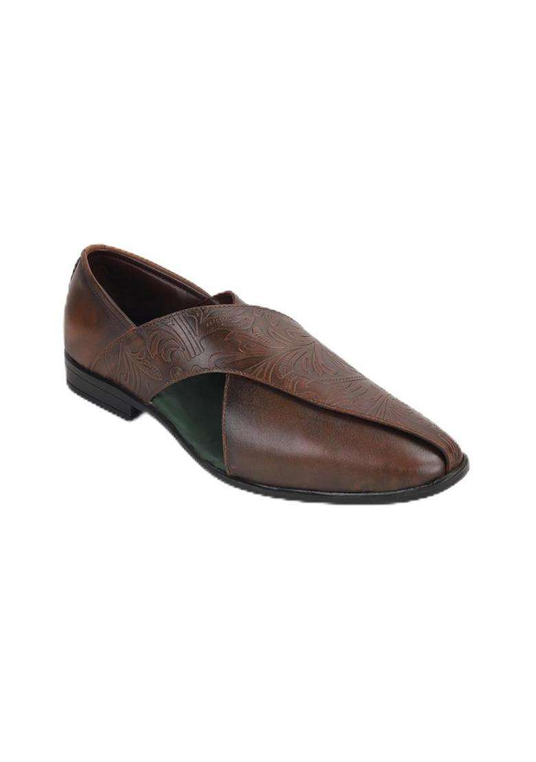 Mochi Mens Brown Fashion Closure Ethnic Jutis with Flat Sole - Indya