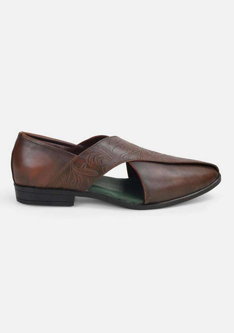 Mochi Mens Brown Fashion Closure Ethnic Jutis with Flat Sole - Indya