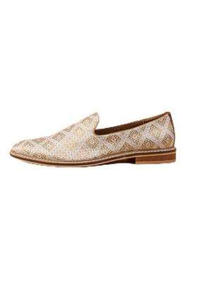 Tasva Gold Brocade Mojari Size 8