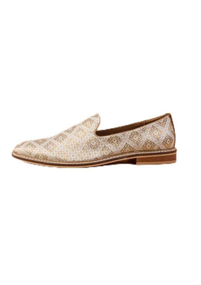 Tasva Gold Brocade Mojari Size 6 - Indya