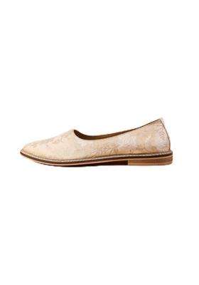 Tasva Gold Brocade Mojari Size 10