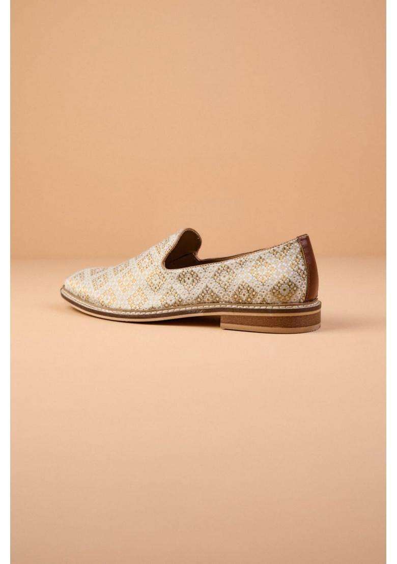 Tasva Gold Brocade Mojari Size 11 - Indya