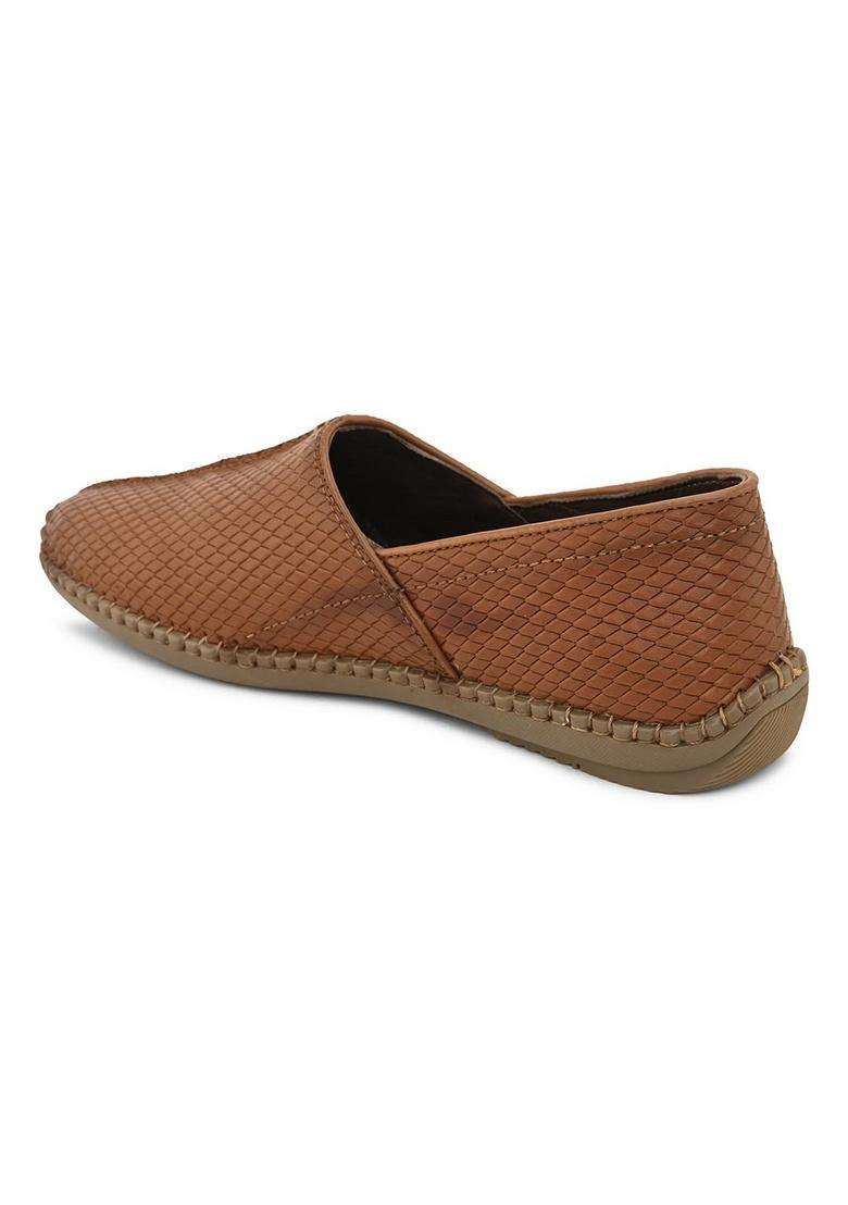 Pelle Albero Mens Brown Genuine Leather Slip on Casual Mojari - Indya