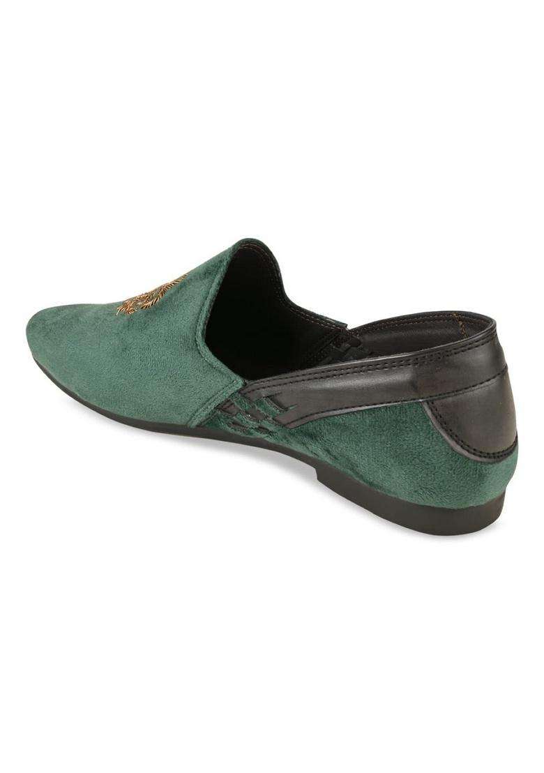 Regal Men Velvet Embroidered Ethnic Slip Ons - Indya