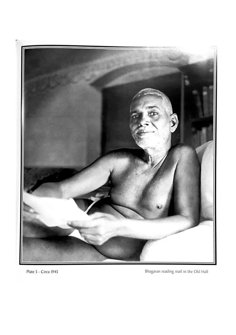 Bhagavan Sri Ramana Maharshi: The Restored Photographs (Volume 2) - Indya