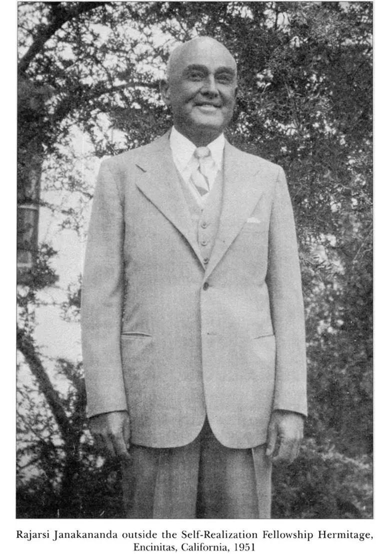 Rajarsi Janakananda - A Great Western Yogi The Life Of Paramahansa Yogananda