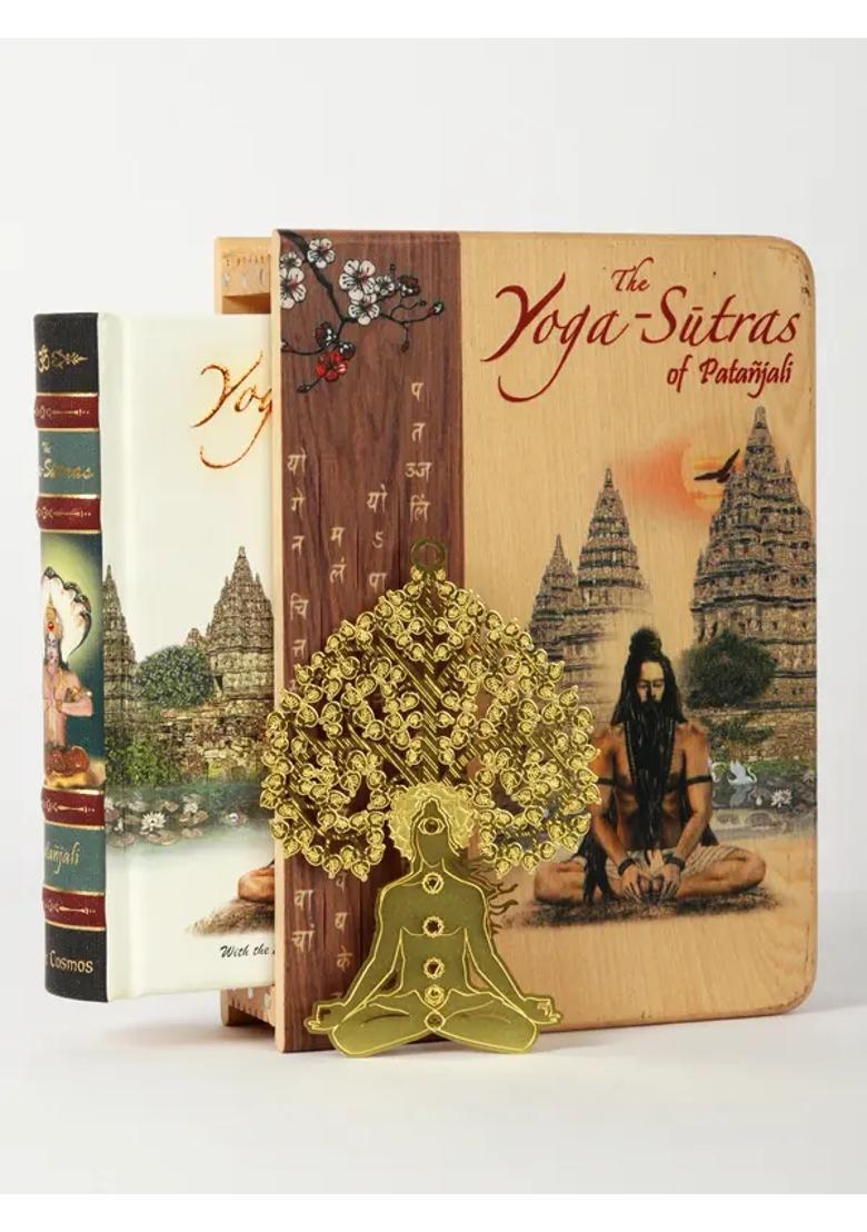 Gift Pack Of The Yogasutras Of Patanjali With The Essence Of Vyasas Commentary With Wooden Box - Indya