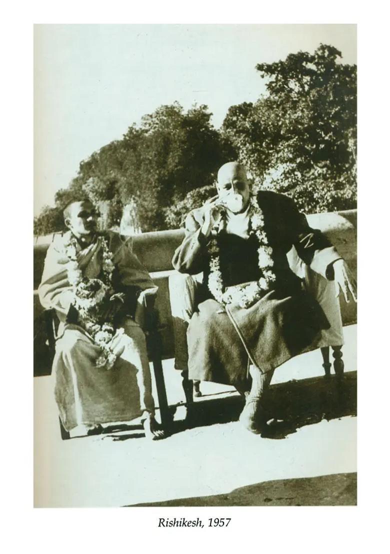 Bihar School Of Yoga The Vision Of A Sage - Indya