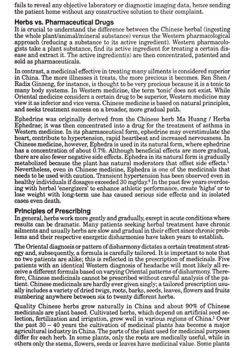 The Chinese Herbalists Handbook (A Practitioners Reference Guide to Traditional Chinese Herbs and Formulas) - Indya