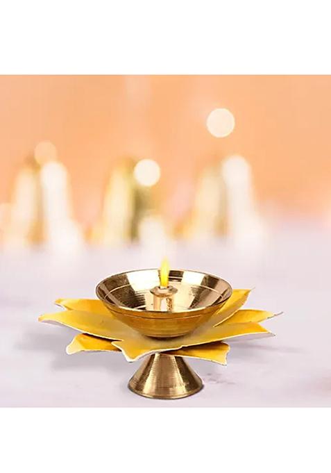 Prime Metal Brass Star Jyoticandle Holder Assorted Colour 6 Pcs