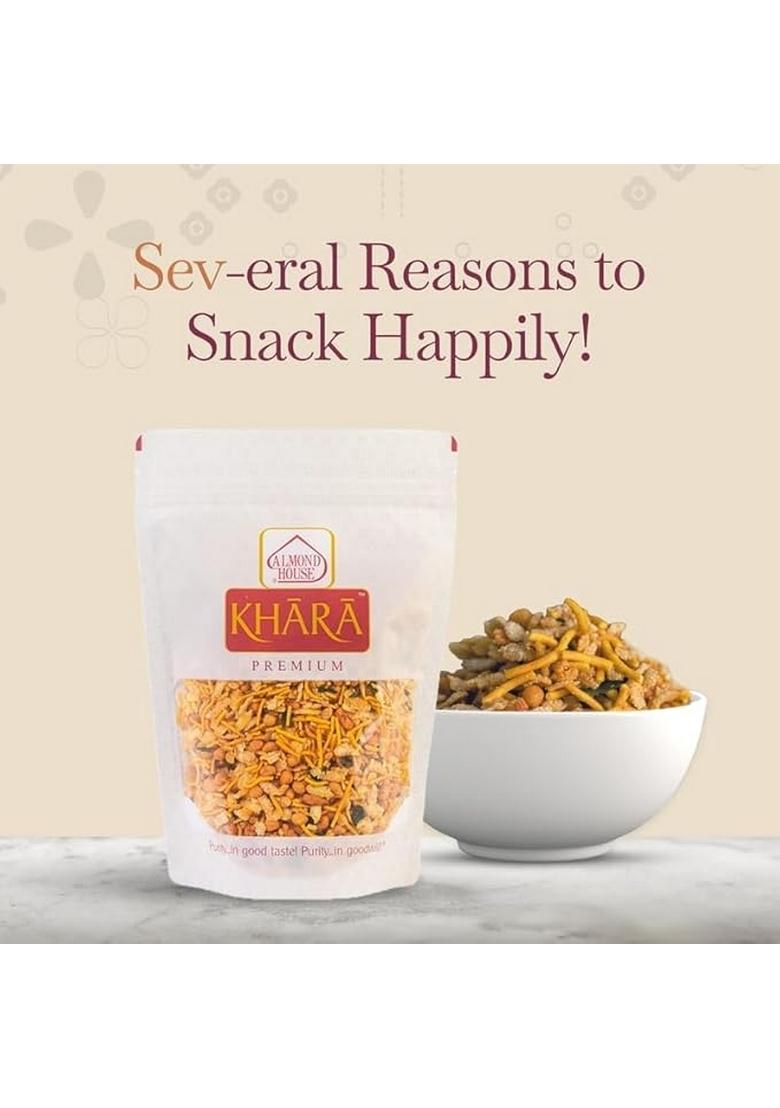 Almond House Kaju Mixture | Premium Mixture Namkeen | No maida | Healthy Snack | No Artificial flavours | Made with pure Groundnut oil | White Chudwa | Kaju Chiwda | Cashews | Tea Time Snacks | 500 gm