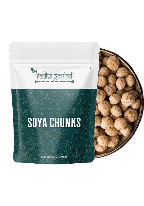 Radha Govind Soya Chunks | Rich in Protein & Fiber Soya wadi 300Gm