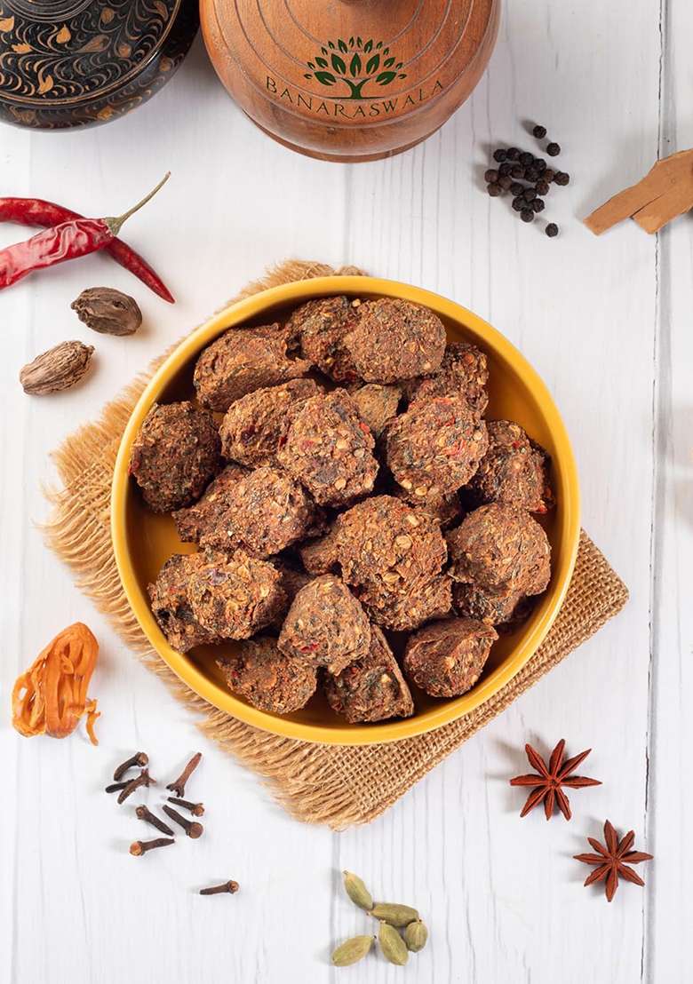 Banaraswala Masala Badi | Made With Premium Urad Dal & Spices | Handmade & Sun-Dried | No Preservatives | 400G - Indya