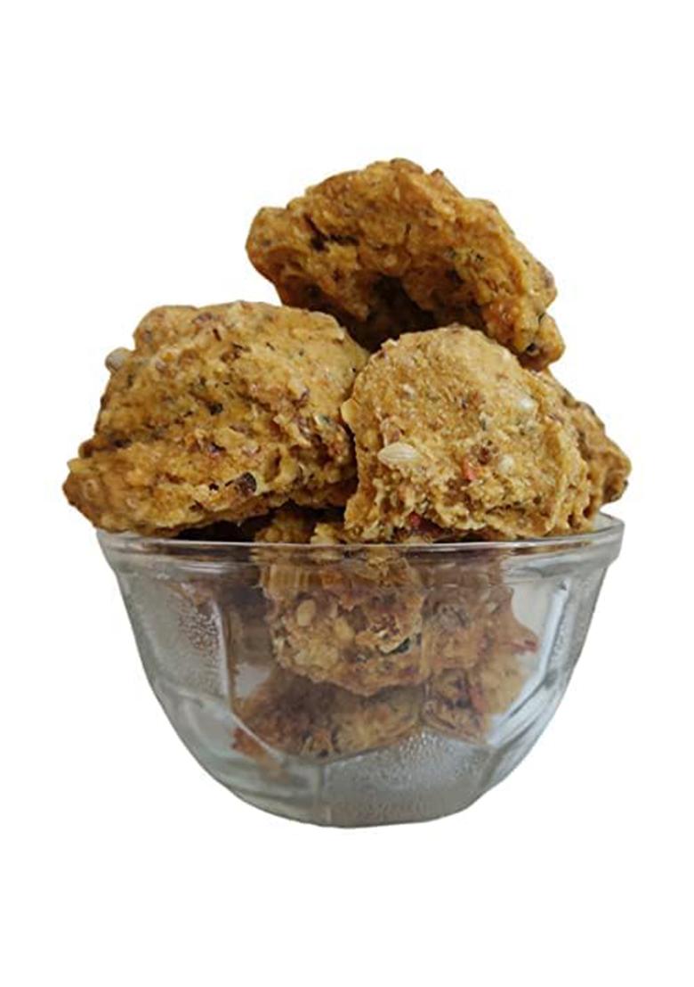 Amritsari Urad Dal Badi Khatti Liquid Khatto Amritsari Wadi/Vadiyan Udad Dal Bari/Amritsari Punjabi Urad Dal Spicy Masala Wariyan Hand Made Udad Dal Badi Khatti Bari 500 G