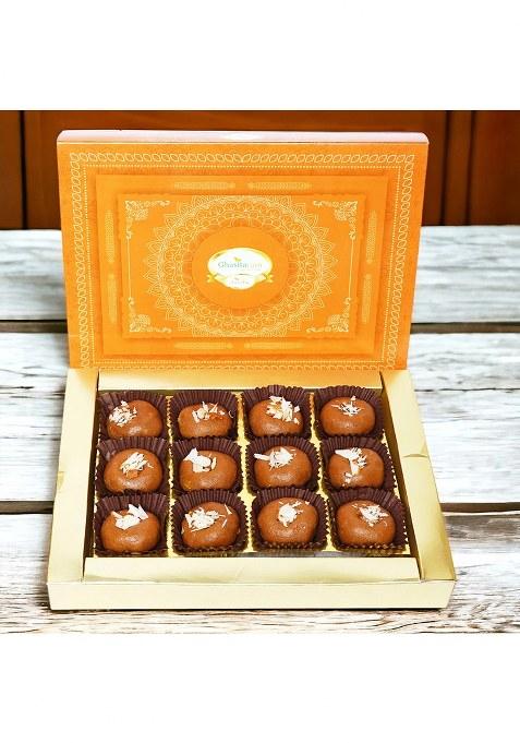 Ghasitaram Mathura Peda In White Box