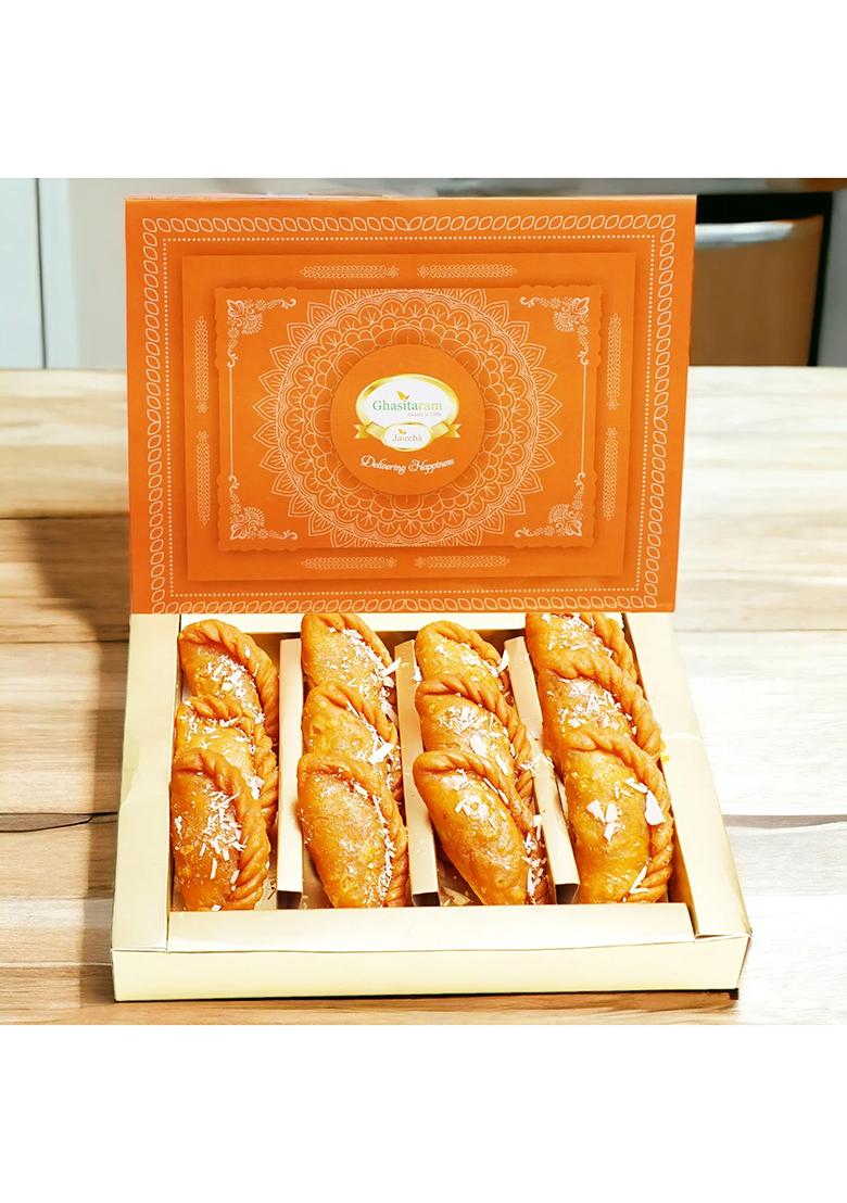 Ghasitaram Sweets-Gujiya Box (200 Gms)
