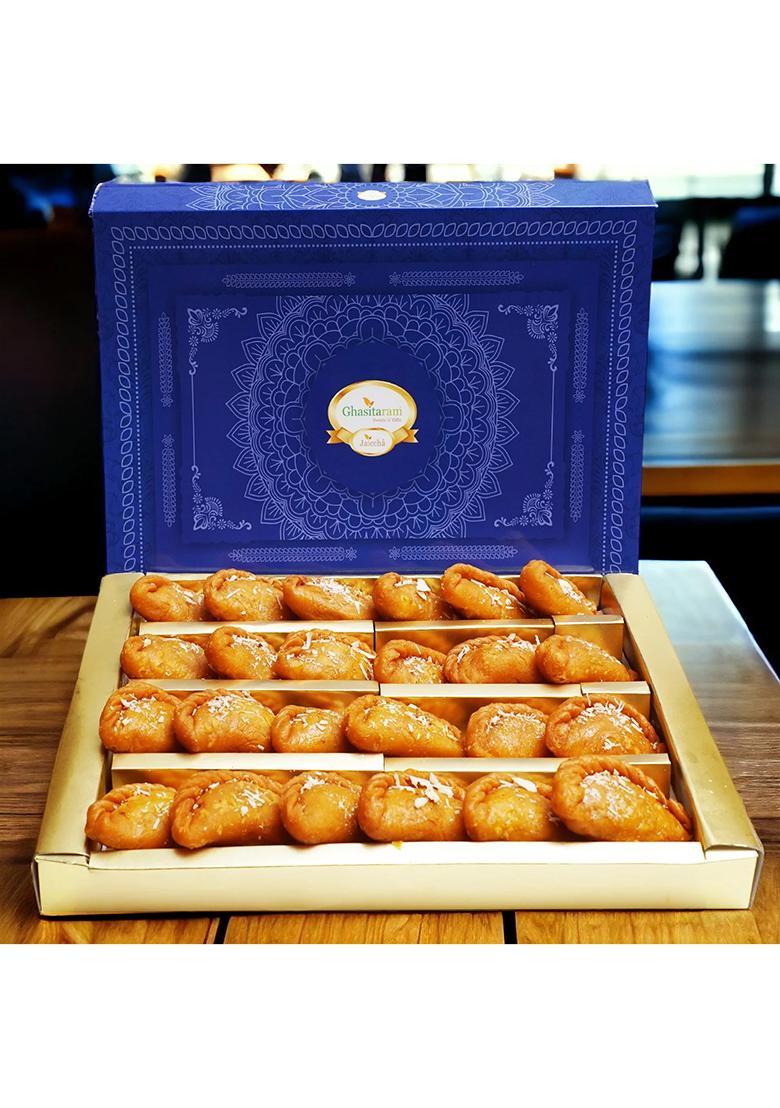 Ghasitaram Sweets-Gujiya Box (200 Gms)