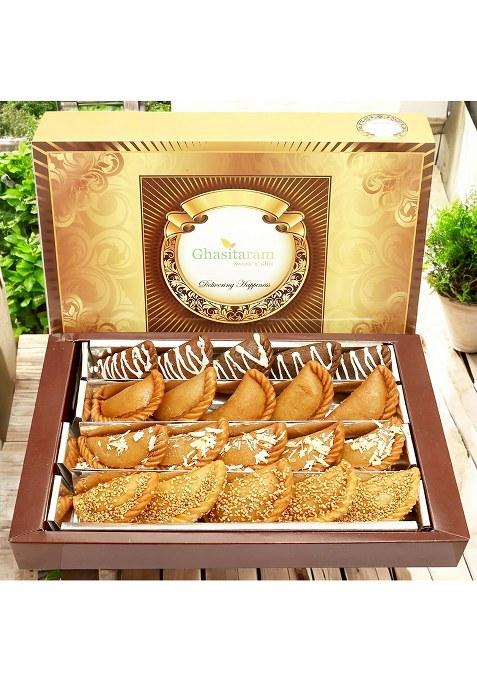 Ghasitaram Holi Sweets| Hampers| Gifts- Big Box Of Assorted Gujiyas