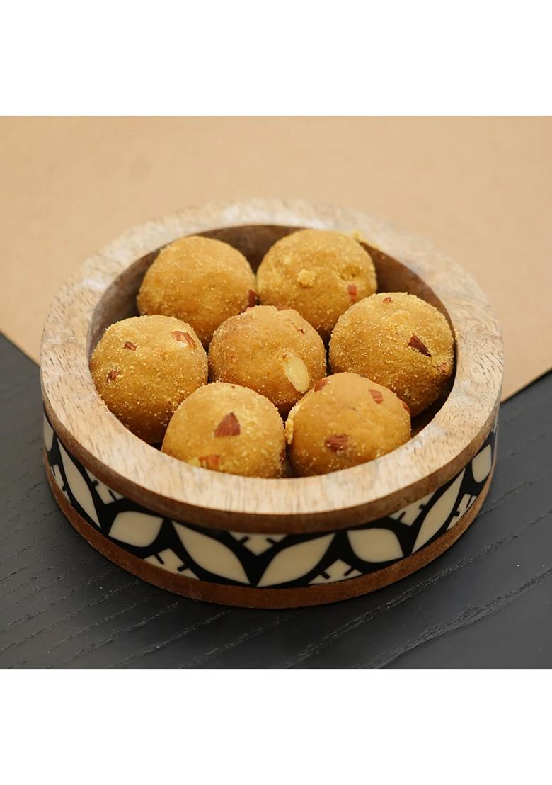 Ghasitaram Best Indian Sweets For Diwali-Diwali Gifts- Special Besan Laddoo (200 Gms)