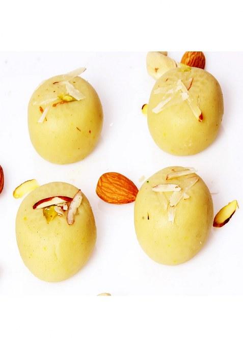 Ghasitaram Mawa Peda (White) (200 Gms)