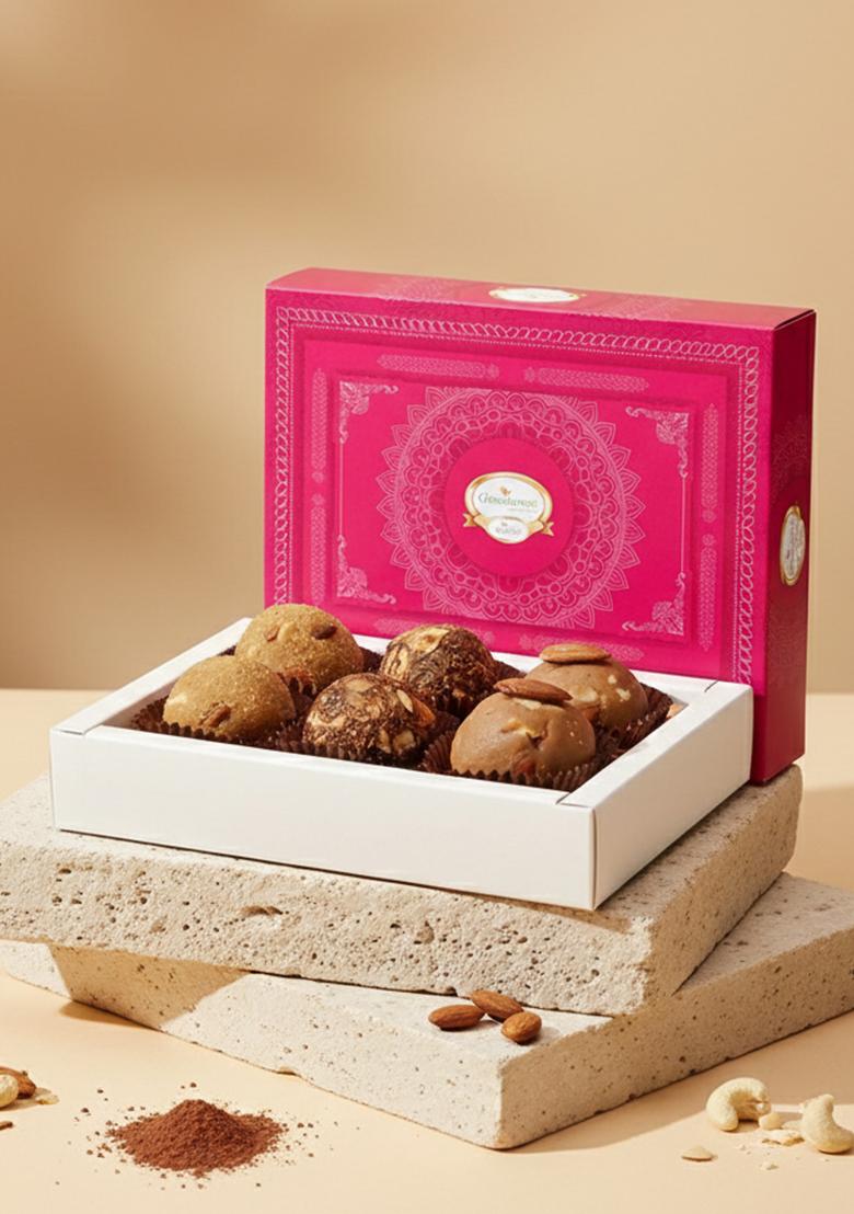 Ghasitaram Assorted Laddoos Box 6 Pcs