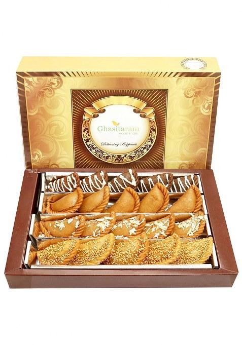 Ghasitaram Big Box Of Assorted Gujiyas
