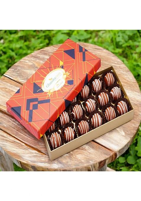 Ghasitaram Mathura Laddoo 18 Pcs In Designer Box