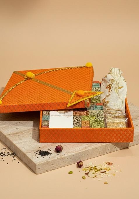 Ghasitaram Lohri Kite Hamper Box