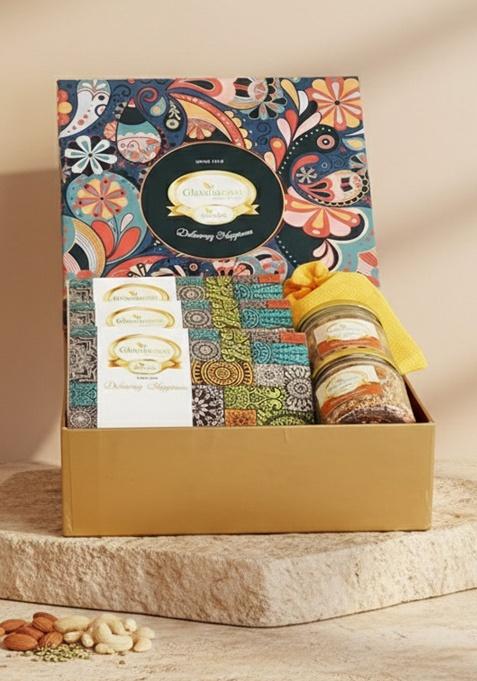 Ghasitaram Lohri Hamper Box Big Of Til Laddoo, Khajoor, Gachak, Revadi ,Til Almonds, Peanuts