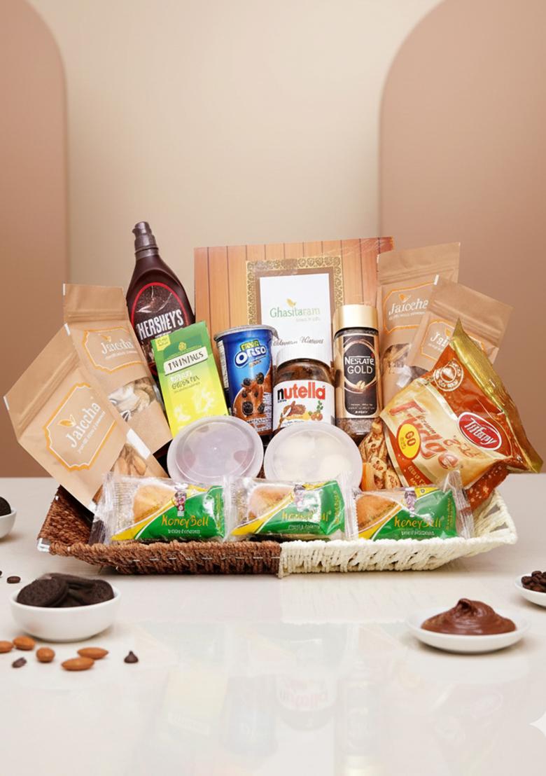 Ghasitaram For India Delivery Only-Holi Sweets| Holi Hampers| Gifts-Big Basket Of 25 Goodies With Gujiyas