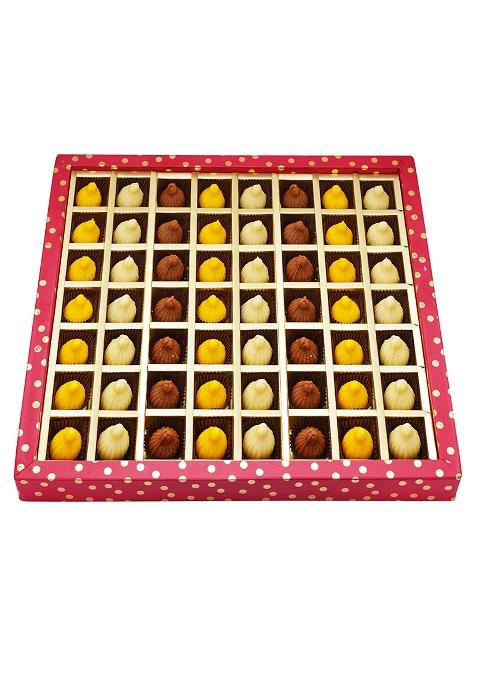 Ghasitaram Chappan Bhog Box Of Modaks