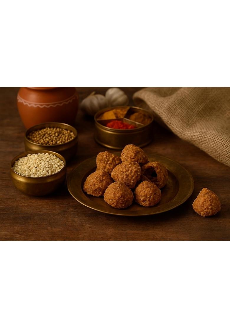 Ssg Amritsari Urad Dal Wadi 400 Gm | Spicy Sun-Dried Punjabi Badiyan Traditional Homemade Urid Lentil Dumplings For Curries & Sabzi Protein-Rich Preservative-Free Authentic Taste