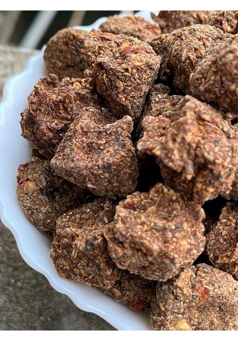 Awadh Awadh® Home Made Urad Dal Kaddu Badi , Methauri Wadi/Vadiyan Bari Vadi Feel The Handmade By Village Women Of Uttar Pradesh Fresh | Up Masala (Purvanchal Methauri) (मेथौरी) (400 Grams)