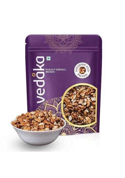 Vedaka Amazon Brand - Dried Walnut Kernels | Premium 500 Grams Broken Akhrot Delectable And Crunchy