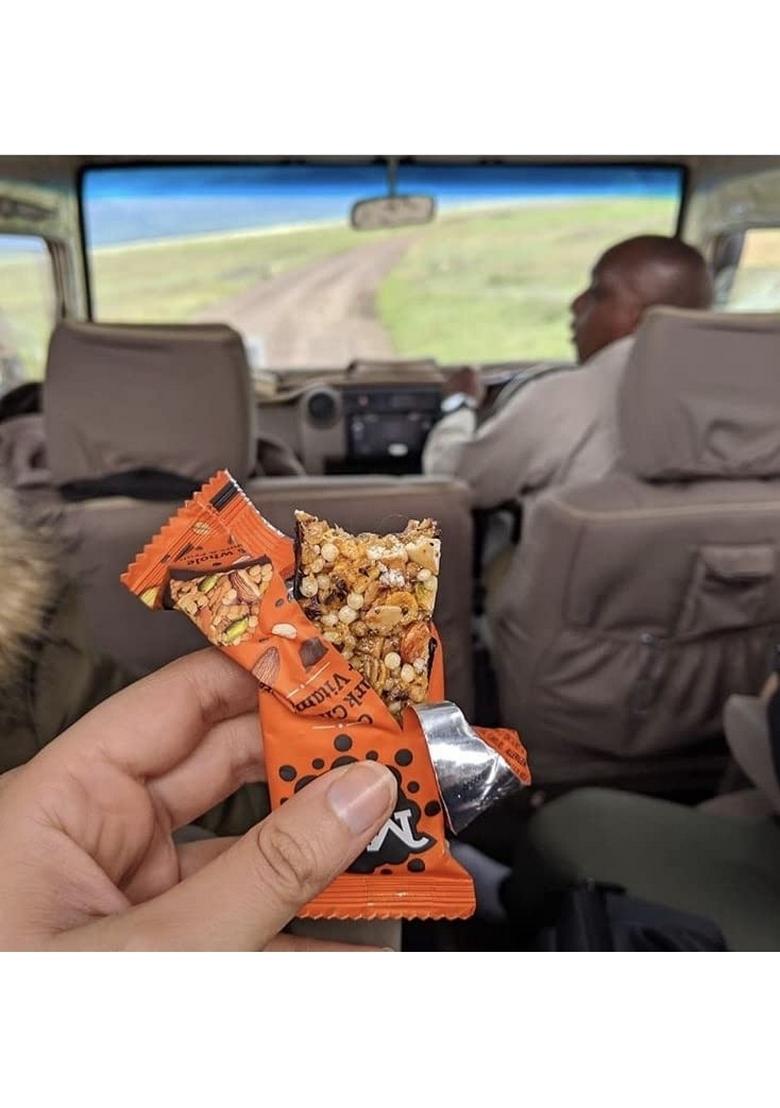 Mojo Bar Energy Bars Variety Pack | Choco Almond, Yoghurt Berry & Orange Dark 100% Whole Grains, Nut Fruit High Granola Of 6 X 32G Gluten Free No Preservatives