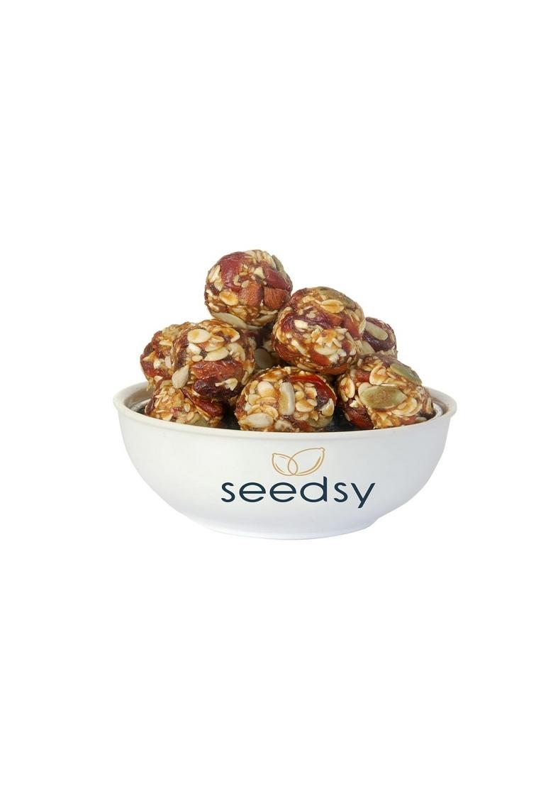 Seedsy Almond Date Energy Bites With Cranberries & Oats | Healthy Diet Snacks With Nuts & Seeds | Sugar Free | 100% Natural Ingredients | No Preservative | Contains Super Seeds. 16 Bites – 200Gms