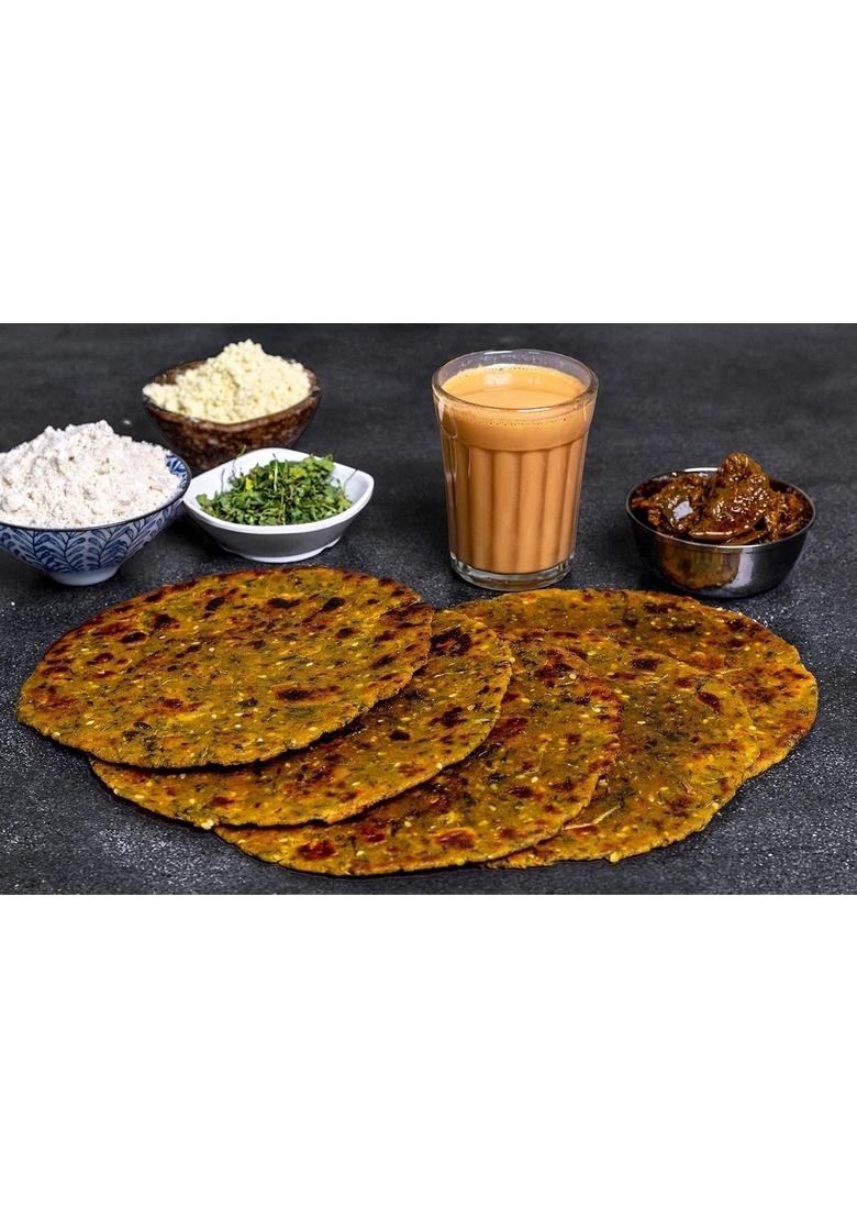 Sandee Foods Methi Thepla (250 gm) | Premium Gujarati Soft & Fresh Homemade Taste Ready-to-Eat Snack Perfect for Snacks Travel