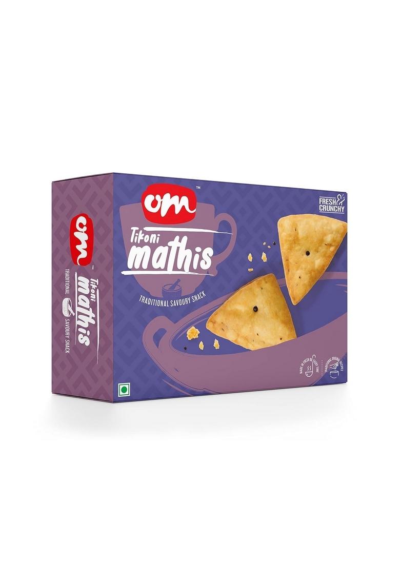 OM SWEETS & SNACKS Mathi | Tikoni Namkeen Mathri Gujarati Indian Tea Time Crunchy Party Snack Delightfully Ready To Eat Savouries Healthy Pack Of 2 X 300g