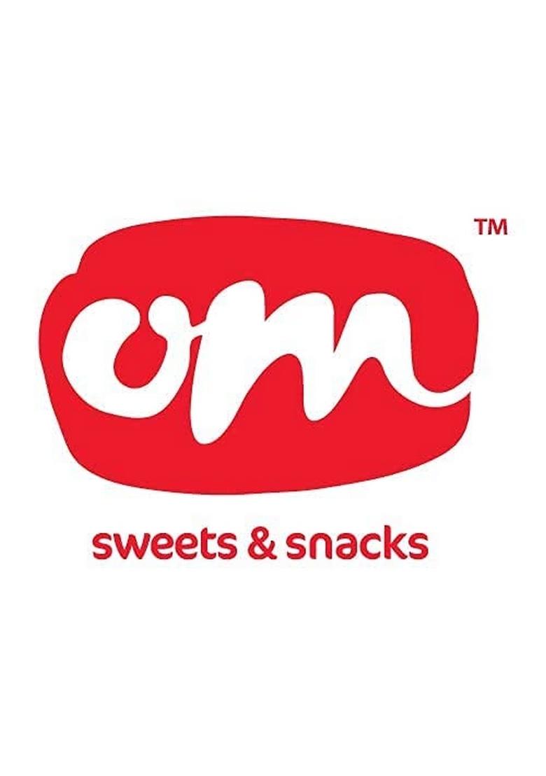 OM SWEETS & SNACKS Mathi | Tikoni Namkeen Mathri Gujarati Indian Tea Time Crunchy Party Snack Delightfully Ready To Eat Savouries Healthy Pack Of 2 X 300g