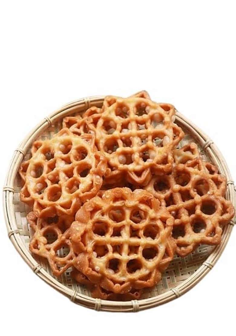 HUNGRY BEAST Freshly Cooked Achu Murukku | gulabi puvvulu sweet Rose Flower Traditional Indian Snack Achappam Cookies - 100 Grams (Pack of 2) - Indya