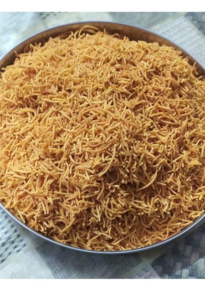 ORDER KARO Homemade Tasty Indian Snack Aloo Seb Namkeen Prepared In Desi Ghee 250 Grams