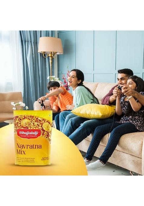 BHUJIALALJI Navratna Mixture (pack of 1) 150g| All time favourite indian snacks/Namkeen | Ready to eat Crispy & Light snacks
