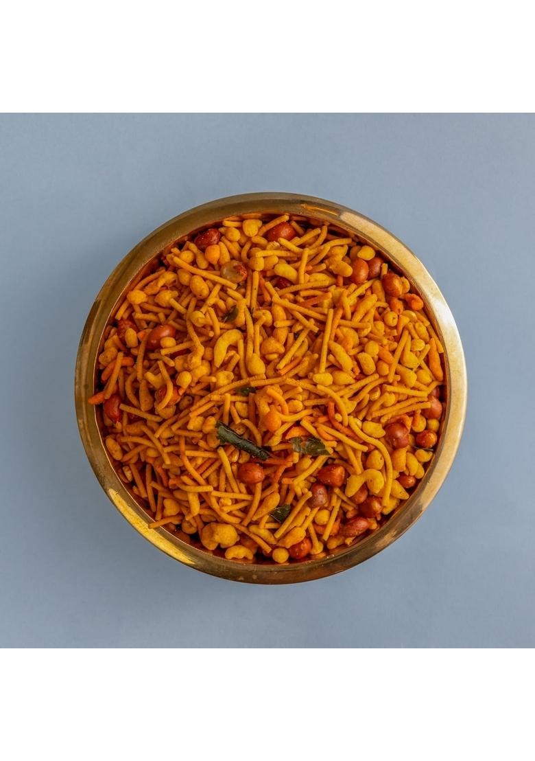 KOZHIKODEN'S Kerala Mixture | 800g (2 x 400g Pack) Fresh & Spicy Namkeen Snack Authentic Indian Perfect for Tea-Time