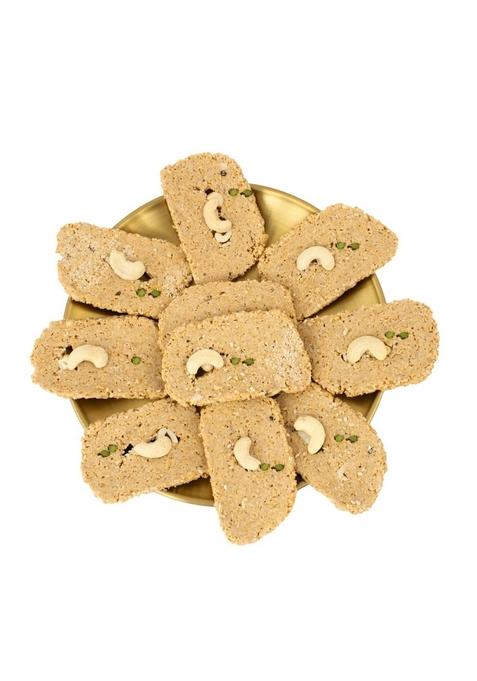 HANUMAN SAHU GAJAK UDYOG DRYFRUIT GUD 500GM