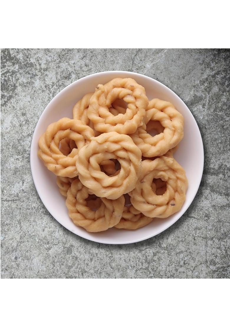 KALPATHYSTORE Kai Murukku | Handmade Butter Chakli Traditional South Indian Snack Made with Coconut Oil 10 Nos Pack