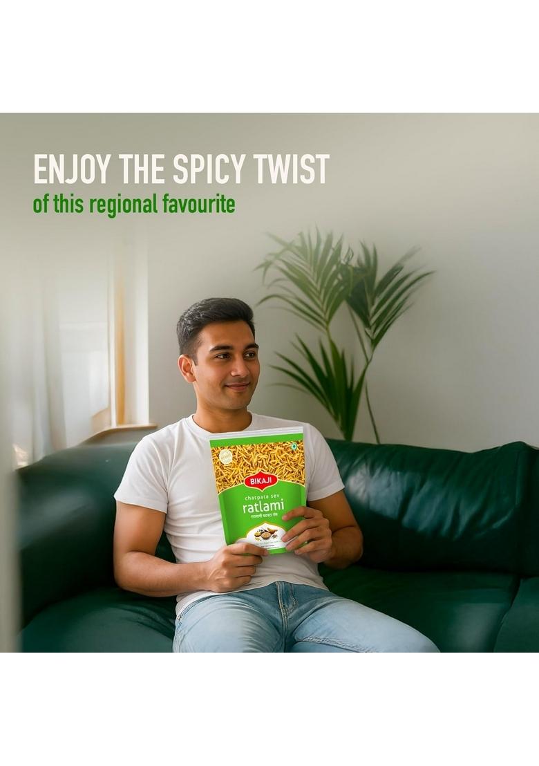 Bikaji Ratlami Chatpata Sev Bhujia | 400g Pack Authentic Indian Snack Made In Bikaner Premium Ingredients Heeng Kick Special Treat for Lovers