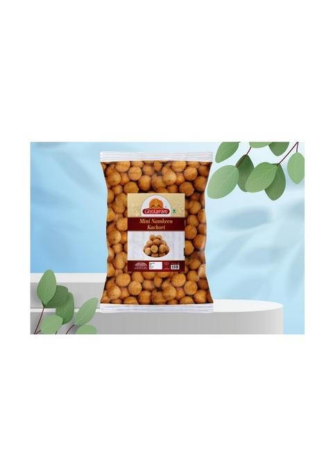GHOTARAM Allahabad Masale wali Dry Kachori Namkeen Nashta Snack | Delicious & Crunchy Mini Kachaudee Snacks Evening Tea Time Filled with Moong Mung Dal daal-250 * 1Pack