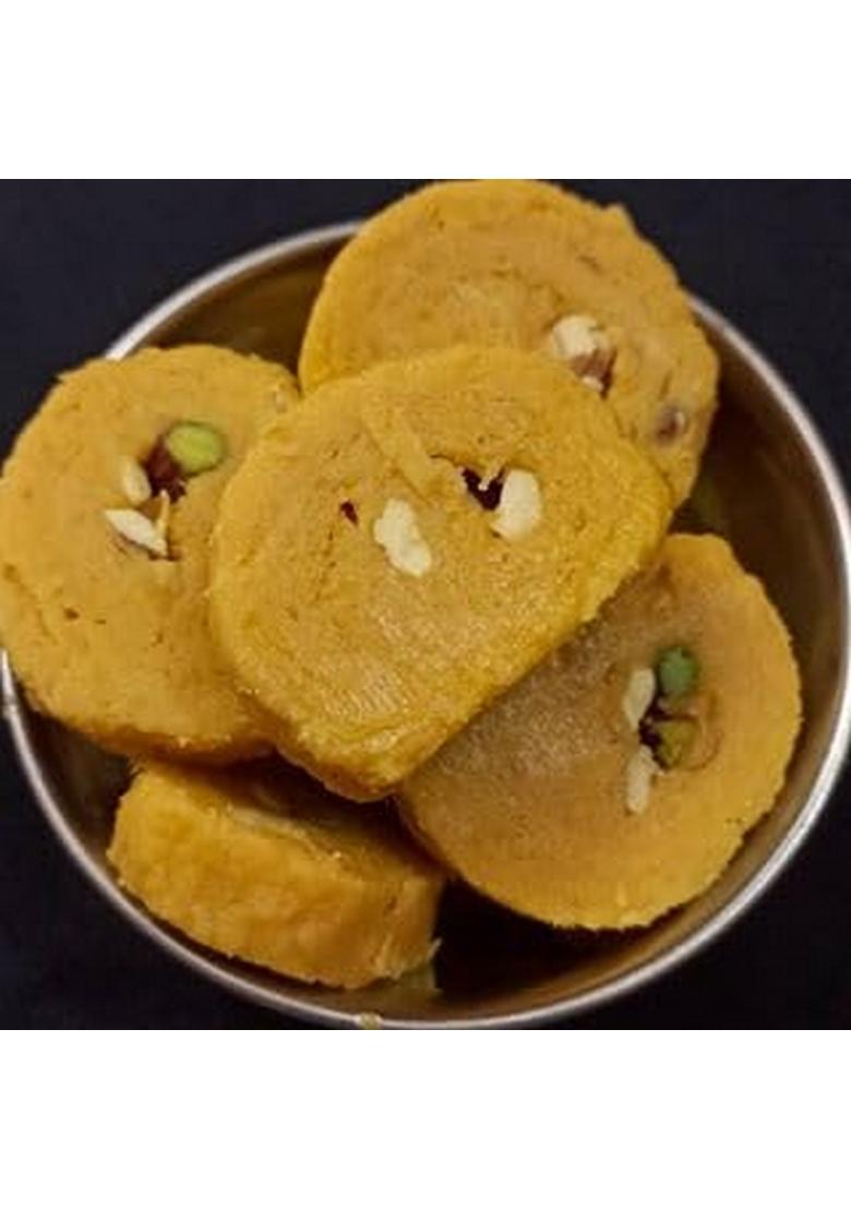 Gujrat Namkeen Special Desi Ghee Homemade Kaju Patisa | DESIGHEE LACHHEDAAR 400 grams, Pack of 1